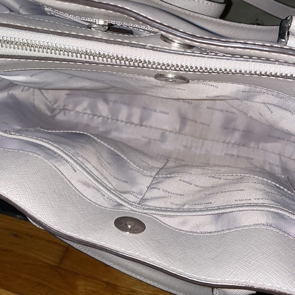 Michael Kors Savannah Large - Picture 3 of 16